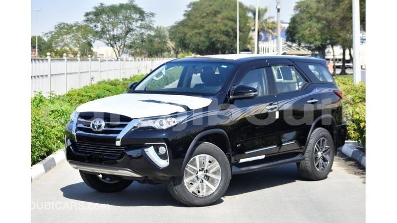 Big with watermark toyota fortuner ali sabieh region import dubai 2140