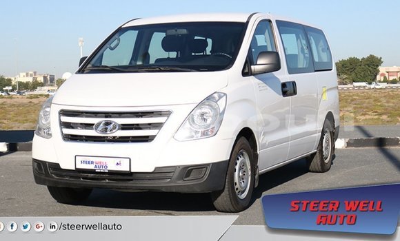 Acheter Import Voiture Hyundai Accent Blanc à Import - Dubai, Ali Sabieh Region Acheter Import Voiture Hyundai Accent Blanc à Import - Dubai, Ali Sabieh Region