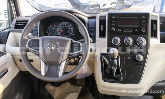 Buy Import Toyota Hiace White Car in Import - Dubai in Ali Sabieh Region Buy Import Toyota Hiace White Car in Import - Dubai in Ali Sabieh Region
