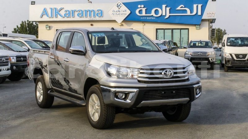 Big with watermark toyota hilux ali sabieh region import dubai 2149
