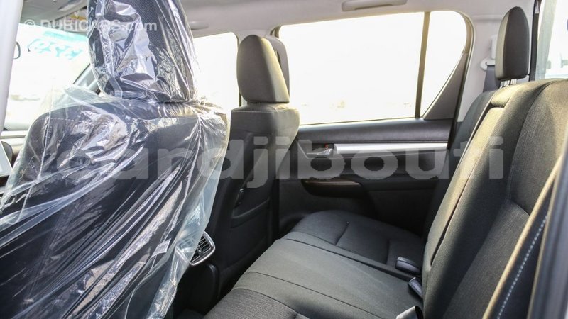 Big with watermark toyota hilux ali sabieh region import dubai 2149