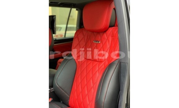 Acheter Import Voiture Lexus LX Noir à Import - Dubai, Ali Sabieh Region Acheter Import Voiture Lexus LX Noir à Import - Dubai, Ali Sabieh Region