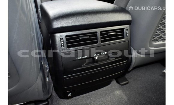 Acheter Import Voiture Toyota Land Cruiser Noir à Import - Dubai, Ali Sabieh Region Acheter Import Voiture Toyota Land Cruiser Noir à Import - Dubai, Ali Sabieh Region
