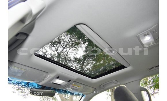 Acheter Import Voiture Toyota Land Cruiser Noir à Import - Dubai, Ali Sabieh Region Acheter Import Voiture Toyota Land Cruiser Noir à Import - Dubai, Ali Sabieh Region