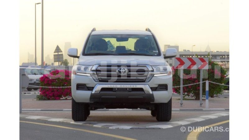 Big with watermark toyota land cruiser ali sabieh region import dubai 2153