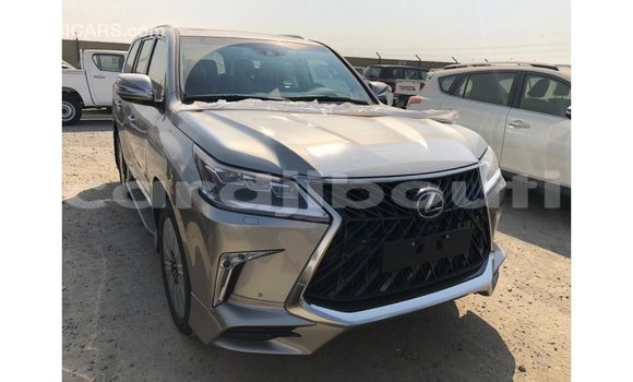 Acheter Import Voiture Lexus LX Autre à Import - Dubai, Ali Sabieh Region Acheter Import Voiture Lexus LX Autre à Import - Dubai, Ali Sabieh Region