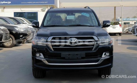 Acheter Import Voiture Toyota Land Cruiser Noir à Import - Dubai, Ali Sabieh Region Acheter Import Voiture Toyota Land Cruiser Noir à Import - Dubai, Ali Sabieh Region