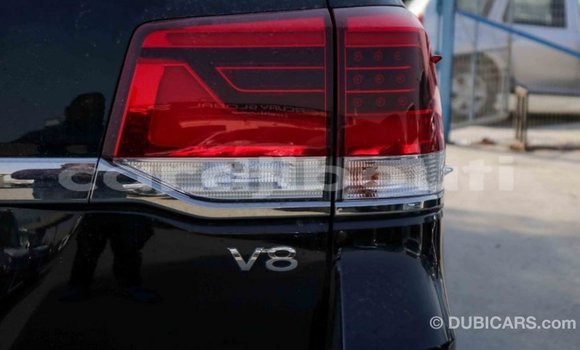 Acheter Import Voiture Toyota Land Cruiser Noir à Import - Dubai, Ali Sabieh Region Acheter Import Voiture Toyota Land Cruiser Noir à Import - Dubai, Ali Sabieh Region