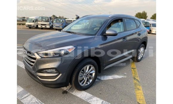 Acheter Import Voiture Hyundai Tucson Blanc à Import - Dubai, Ali Sabieh Region Acheter Import Voiture Hyundai Tucson Blanc à Import - Dubai, Ali Sabieh Region