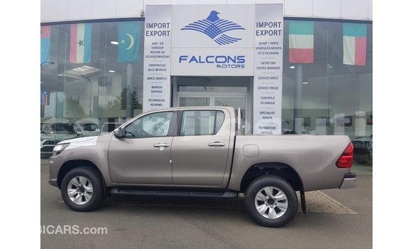 Buy Import Toyota Hilux Other Car in Import - Dubai in Ali Sabieh Region Buy Import Toyota Hilux Other Car in Import - Dubai in Ali Sabieh Region