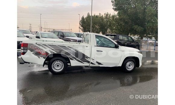 Acheter Import Voiture Mitsubishi L200 Blanc à Import - Dubai, Ali Sabieh Region Acheter Import Voiture Mitsubishi L200 Blanc à Import - Dubai, Ali Sabieh Region