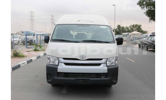 Buy Import Toyota Hiace White Car in Import - Dubai in Ali Sabieh Region Buy Import Toyota Hiace White Car in Import - Dubai in Ali Sabieh Region