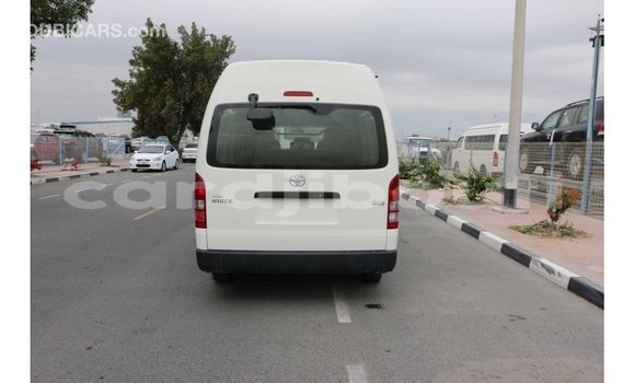 Buy Import Toyota Hiace White Car in Import - Dubai in Ali Sabieh Region Buy Import Toyota Hiace White Car in Import - Dubai in Ali Sabieh Region