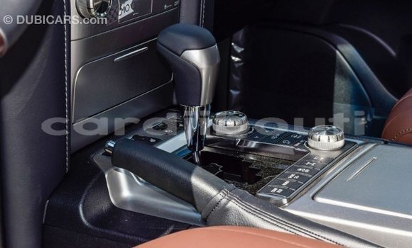 Acheter Import Voiture Toyota Land Cruiser Noir à Import - Dubai, Ali Sabieh Region Acheter Import Voiture Toyota Land Cruiser Noir à Import - Dubai, Ali Sabieh Region