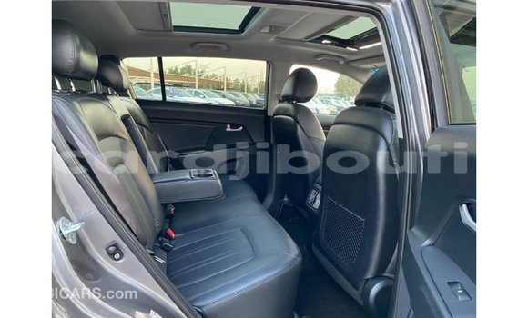 Buy Import Kia Sportage Other Car in Import - Dubai in Ali Sabieh Region Buy Import Kia Sportage Other Car in Import - Dubai in Ali Sabieh Region