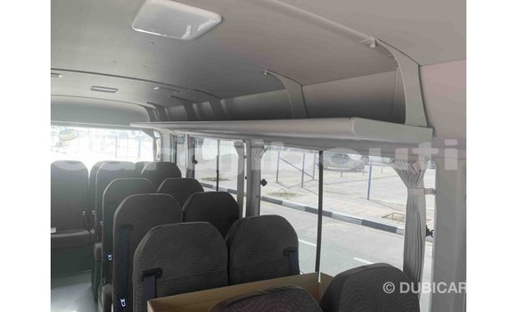 Buy Import Toyota Coaster White Car in Import - Dubai in Ali Sabieh Region Buy Import Toyota Coaster White Car in Import - Dubai in Ali Sabieh Region