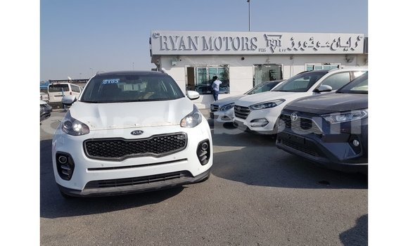 Buy Import Kia Sportage White Car in Import - Dubai in Ali Sabieh Region Buy Import Kia Sportage White Car in Import - Dubai in Ali Sabieh Region