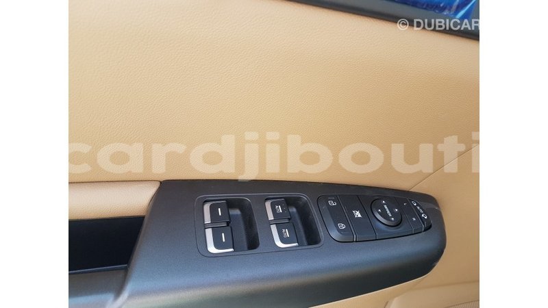 Big with watermark kia sportage ali sabieh region import dubai 2211