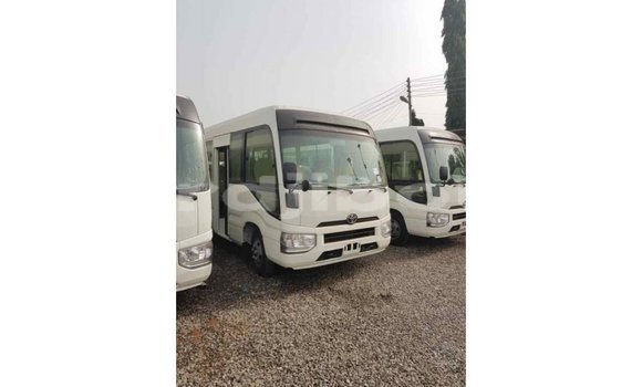 Buy Import Toyota Coaster White Car in Import - Dubai in Ali Sabieh Region Buy Import Toyota Coaster White Car in Import - Dubai in Ali Sabieh Region