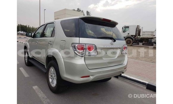 Buy Import Toyota Fortuner Other Car in Import - Dubai in Ali Sabieh Region Buy Import Toyota Fortuner Other Car in Import - Dubai in Ali Sabieh Region
