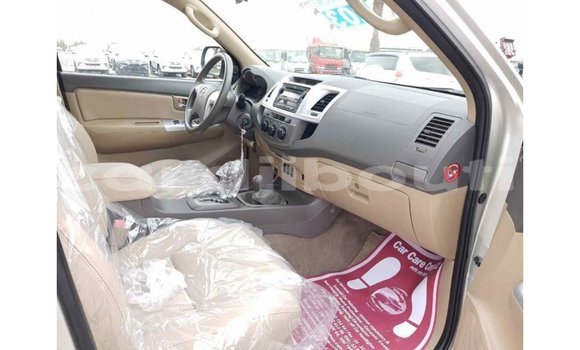 Buy Import Toyota Fortuner Other Car in Import - Dubai in Ali Sabieh Region Buy Import Toyota Fortuner Other Car in Import - Dubai in Ali Sabieh Region
