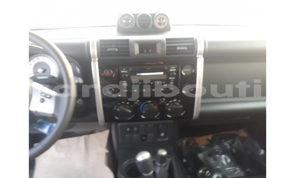 Buy Import Toyota FJ Cruiser Black Car in Import - Dubai in Ali Sabieh Region Buy Import Toyota FJ Cruiser Black Car in Import - Dubai in Ali Sabieh Region