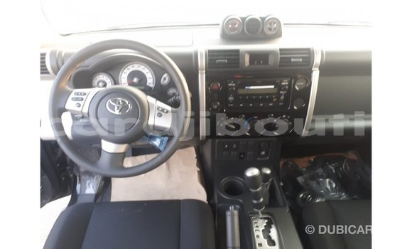 Buy Import Toyota FJ Cruiser Black Car in Import - Dubai in Ali Sabieh Region Buy Import Toyota FJ Cruiser Black Car in Import - Dubai in Ali Sabieh Region
