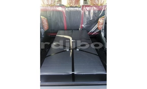 Acheter Import Voiture Lexus LX Noir à Import - Dubai, Ali Sabieh Region Acheter Import Voiture Lexus LX Noir à Import - Dubai, Ali Sabieh Region