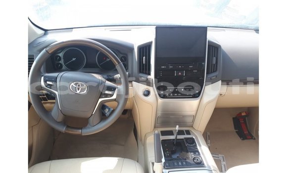 Buy Import Toyota Land Cruiser Other Car in Import - Dubai in Ali Sabieh Region Buy Import Toyota Land Cruiser Other Car in Import - Dubai in Ali Sabieh Region