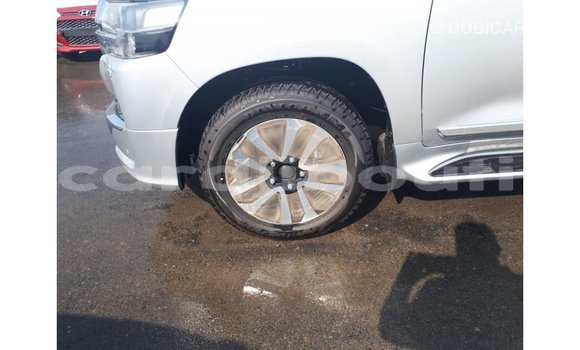 Buy Import Toyota Land Cruiser Other Car in Import - Dubai in Ali Sabieh Region Buy Import Toyota Land Cruiser Other Car in Import - Dubai in Ali Sabieh Region