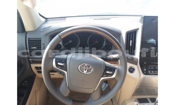 Buy Import Toyota Land Cruiser Other Car in Import - Dubai in Ali Sabieh Region Buy Import Toyota Land Cruiser Other Car in Import - Dubai in Ali Sabieh Region