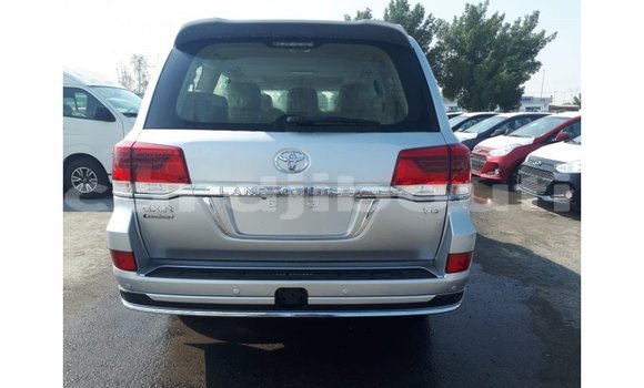 Buy Import Toyota Land Cruiser Other Car in Import - Dubai in Ali Sabieh Region Buy Import Toyota Land Cruiser Other Car in Import - Dubai in Ali Sabieh Region