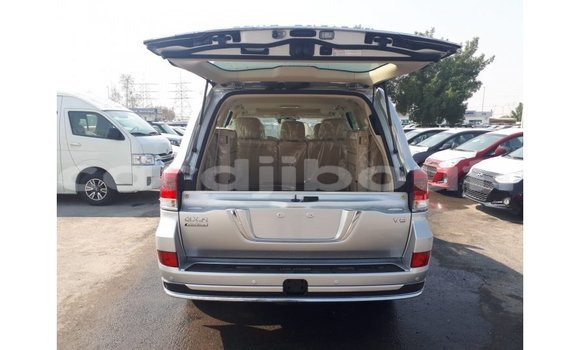 Buy Import Toyota Land Cruiser Other Car in Import - Dubai in Ali Sabieh Region Buy Import Toyota Land Cruiser Other Car in Import - Dubai in Ali Sabieh Region