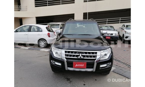 Acheter Import Voiture Mitsubishi Pajero Noir à Import - Dubai, Ali Sabieh Region Acheter Import Voiture Mitsubishi Pajero Noir à Import - Dubai, Ali Sabieh Region