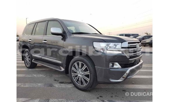 Buy Import Toyota Land Cruiser Other Car in Import - Dubai in Ali Sabieh Region Buy Import Toyota Land Cruiser Other Car in Import - Dubai in Ali Sabieh Region