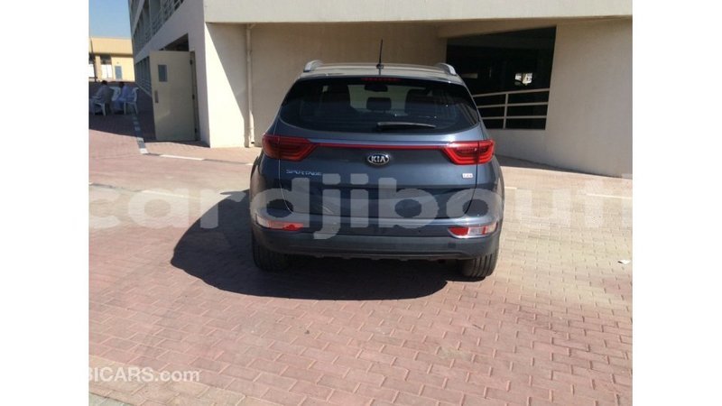 Big with watermark kia sportage ali sabieh region import dubai 2250