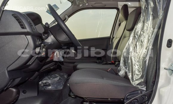 Buy Import Toyota Hiace White Car in Import - Dubai in Ali Sabieh Region Buy Import Toyota Hiace White Car in Import - Dubai in Ali Sabieh Region