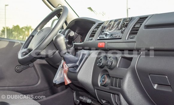 Buy Import Toyota Hiace White Car in Import - Dubai in Ali Sabieh Region Buy Import Toyota Hiace White Car in Import - Dubai in Ali Sabieh Region