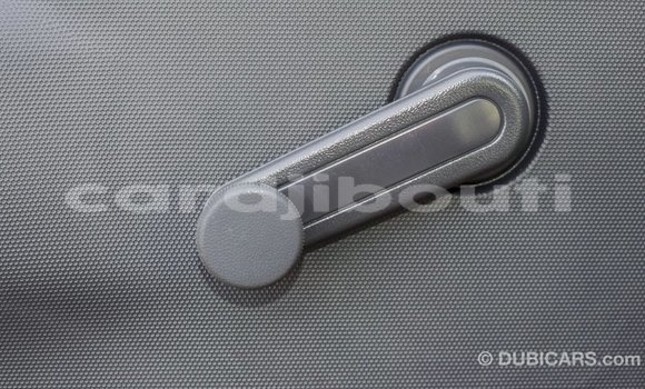 Buy Import Toyota Hiace White Car in Import - Dubai in Ali Sabieh Region Buy Import Toyota Hiace White Car in Import - Dubai in Ali Sabieh Region