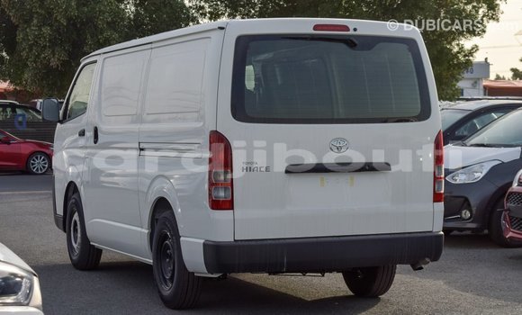 Buy Import Toyota Hiace White Car in Import - Dubai in Ali Sabieh Region Buy Import Toyota Hiace White Car in Import - Dubai in Ali Sabieh Region