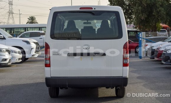 Buy Import Toyota Hiace White Car in Import - Dubai in Ali Sabieh Region Buy Import Toyota Hiace White Car in Import - Dubai in Ali Sabieh Region