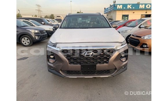 Buy Import Hyundai Santa Fe Brown Car in Import - Dubai in Ali Sabieh Region Buy Import Hyundai Santa Fe Brown Car in Import - Dubai in Ali Sabieh Region