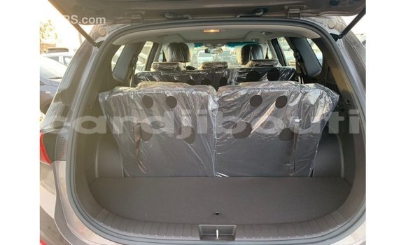 Buy Import Hyundai Santa Fe Brown Car in Import - Dubai in Ali Sabieh Region Buy Import Hyundai Santa Fe Brown Car in Import - Dubai in Ali Sabieh Region