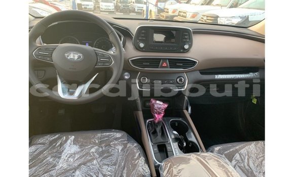 Buy Import Hyundai Santa Fe Brown Car in Import - Dubai in Ali Sabieh Region Buy Import Hyundai Santa Fe Brown Car in Import - Dubai in Ali Sabieh Region