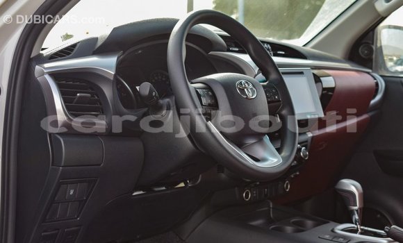 Buy Import Toyota Hilux White Car in Import - Dubai in Ali Sabieh Region Buy Import Toyota Hilux White Car in Import - Dubai in Ali Sabieh Region