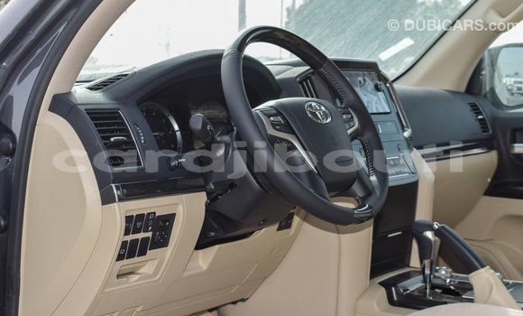 Buy New Toyota Land Cruiser Other Car in Import - Dubai in Ali Sabieh Region Buy New Toyota Land Cruiser Other Car in Import - Dubai in Ali Sabieh Region