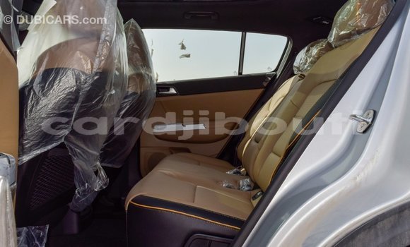 Buy Import Kia Sportage Other Car in Import - Dubai in Ali Sabieh Region Buy Import Kia Sportage Other Car in Import - Dubai in Ali Sabieh Region