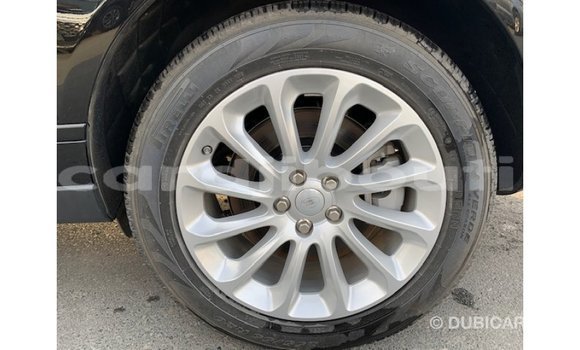 Acheter Import Voiture Land Rover Range Rover Noir à Import - Dubai, Ali Sabieh Region Acheter Import Voiture Land Rover Range Rover Noir à Import - Dubai, Ali Sabieh Region