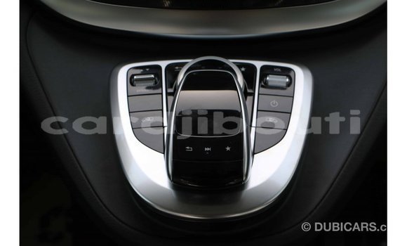 Buy Import Mercedes-Benz 250 Black Car in Import - Dubai in Ali Sabieh Region Buy Import Mercedes-Benz 250 Black Car in Import - Dubai in Ali Sabieh Region