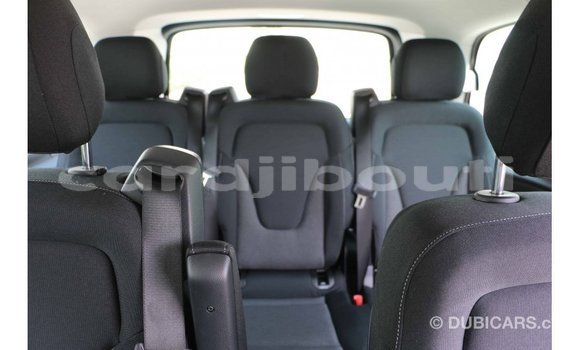 Buy Import Mercedes-Benz 250 Black Car in Import - Dubai in Ali Sabieh Region Buy Import Mercedes-Benz 250 Black Car in Import - Dubai in Ali Sabieh Region